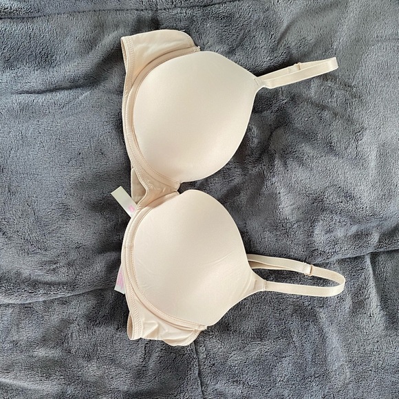 *Victoria Secret PINK Nude Demi bra 34C - Picture 1 of 5
